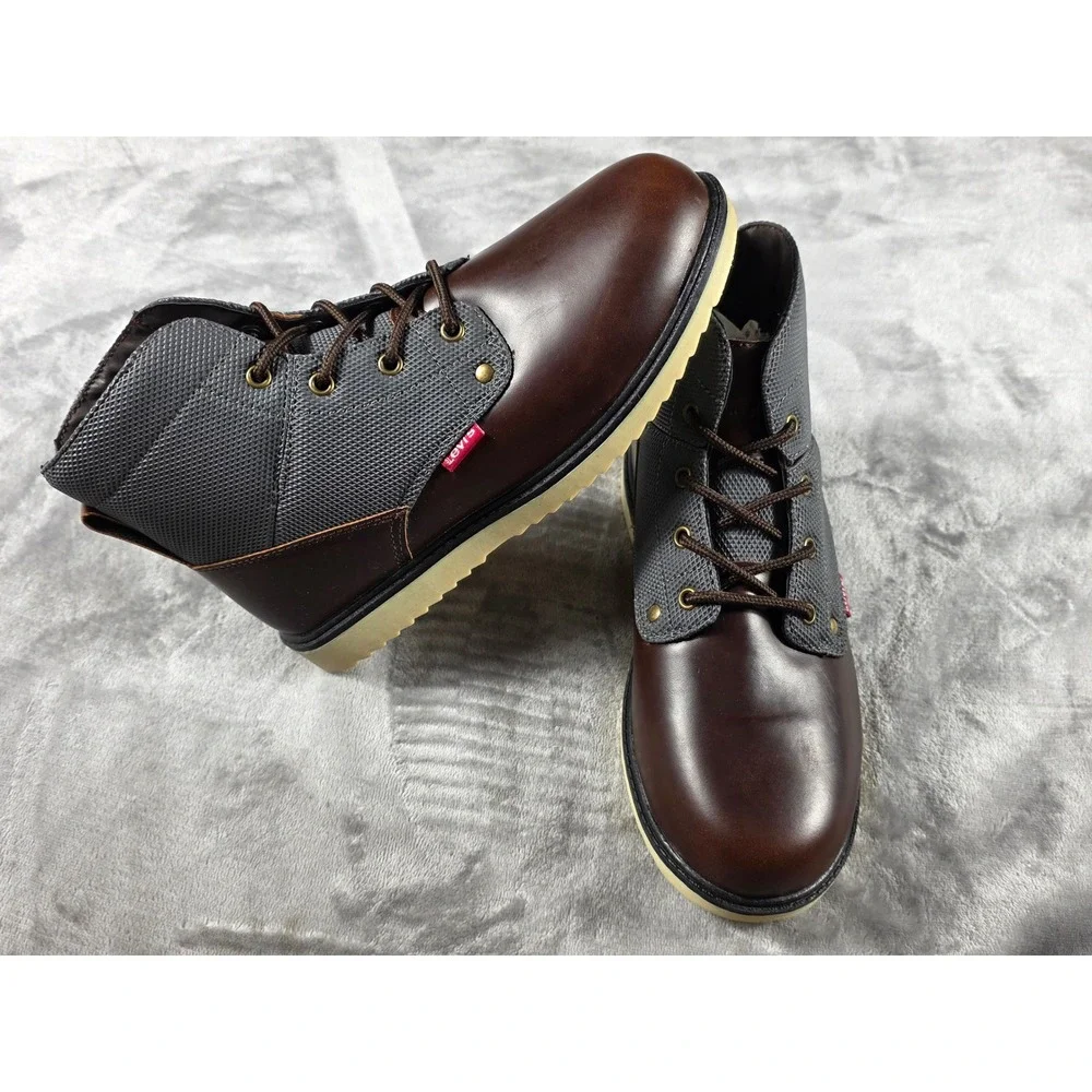 Levi's Jax Ultra Boys‎ 4.5 Brown/Charcoal Mid Top Lace Up Boots NEW